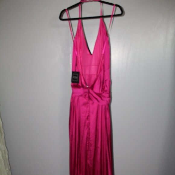 NWT Mac Duggal 26531 Halter Strap Soft Tie Gown in Magenta Pink Size 12 - Picture 8 of 8